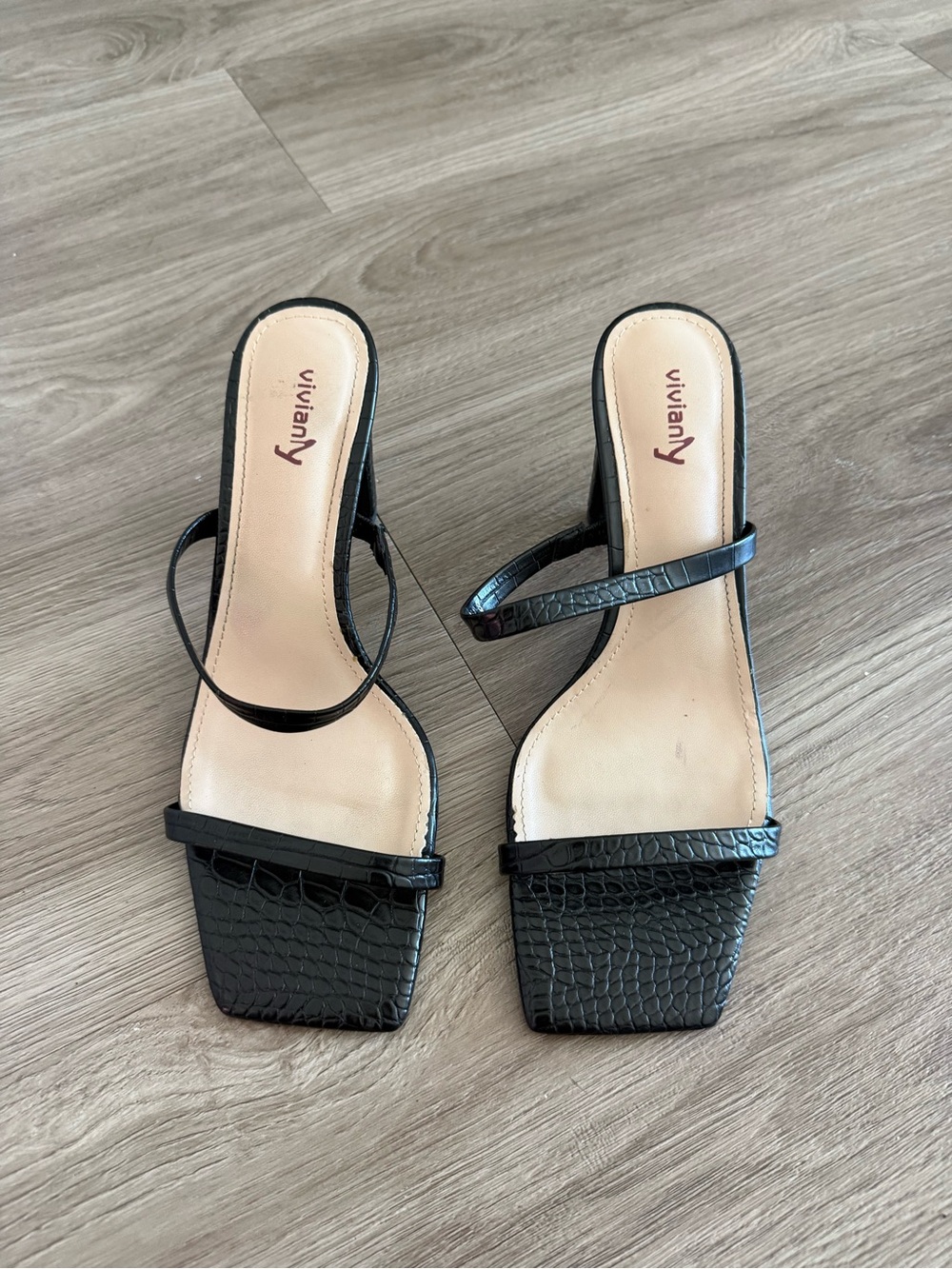 Vivianly Black Croc-Embossed Square Toe Heeled Sandals
